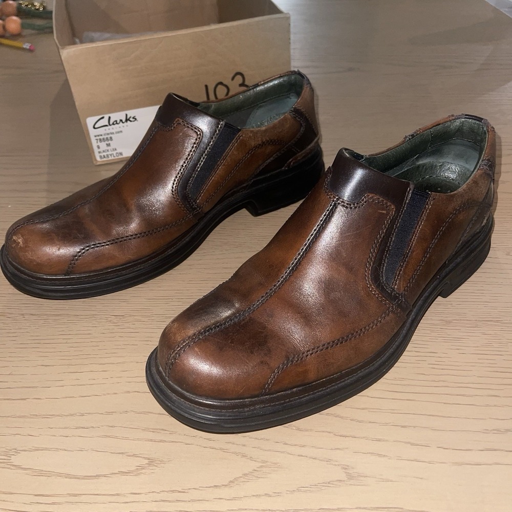 Clarks Babylon Men's Slip On Brown Leather Loafers Style 78669 Size 9M Comfort - Picture 9 of 16